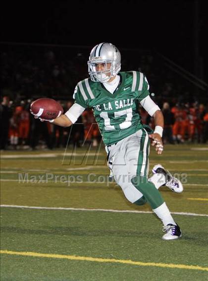 Thumbnail 1 in Pittsburg vs. De La Salle (CIF NCS D1 Final) photogallery.
