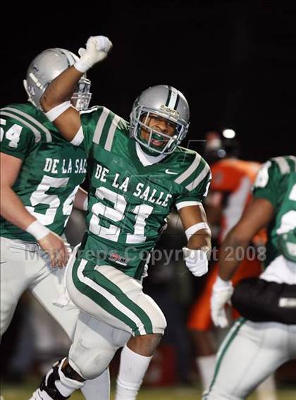 Thumbnail 2 in Pittsburg vs. De La Salle (CIF NCS D1 Final) photogallery.