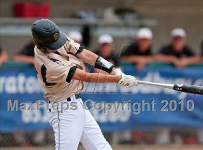 Thumbnail 3 in East Ridge vs. Stillwater (Section 4AAA Playoffs) photogallery.
