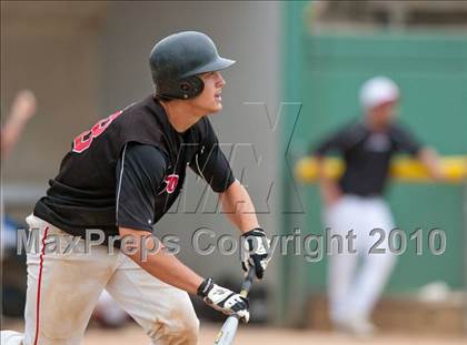 Thumbnail 1 in East Ridge vs. Stillwater (Section 4AAA Playoffs) photogallery.