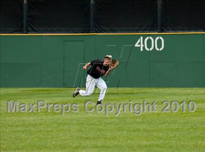 Thumbnail 3 in East Ridge vs. Stillwater (Section 4AAA Playoffs) photogallery.