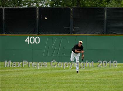 Thumbnail 2 in East Ridge vs. Stillwater (Section 4AAA Playoffs) photogallery.