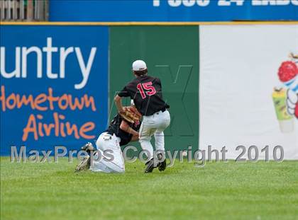 Thumbnail 2 in East Ridge vs. Stillwater (Section 4AAA Playoffs) photogallery.