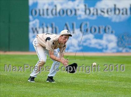 Thumbnail 2 in East Ridge vs. Stillwater (Section 4AAA Playoffs) photogallery.