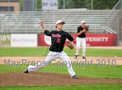 Thumbnail 1 in East Ridge vs. Stillwater (Section 4AAA Playoffs) photogallery.