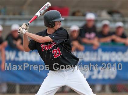 Thumbnail 2 in East Ridge vs. Stillwater (Section 4AAA Playoffs) photogallery.