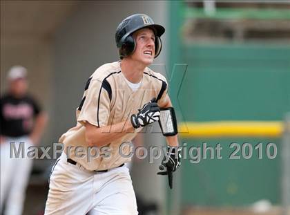 Thumbnail 1 in East Ridge vs. Stillwater (Section 4AAA Playoffs) photogallery.