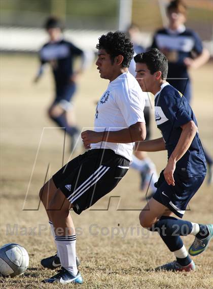 Thumbnail 2 in Flowing Wells vs. Douglas (Chris Maier Soccer Tournament) photogallery.