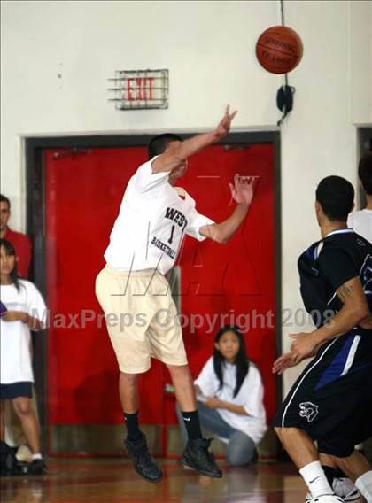 Thumbnail 3 in West Torrance vs. Diamond Ranch (Pacific Shores Tournament) photogallery.