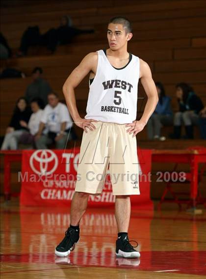Thumbnail 1 in West Torrance vs. Diamond Ranch (Pacific Shores Tournament) photogallery.