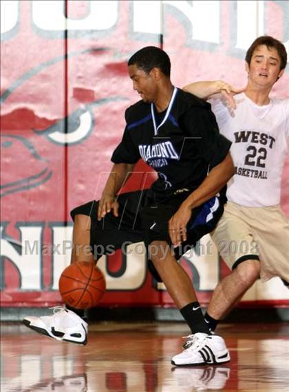 Thumbnail 3 in West Torrance vs. Diamond Ranch (Pacific Shores Tournament) photogallery.