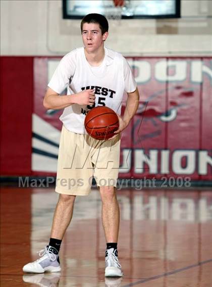 Thumbnail 1 in West Torrance vs. Diamond Ranch (Pacific Shores Tournament) photogallery.