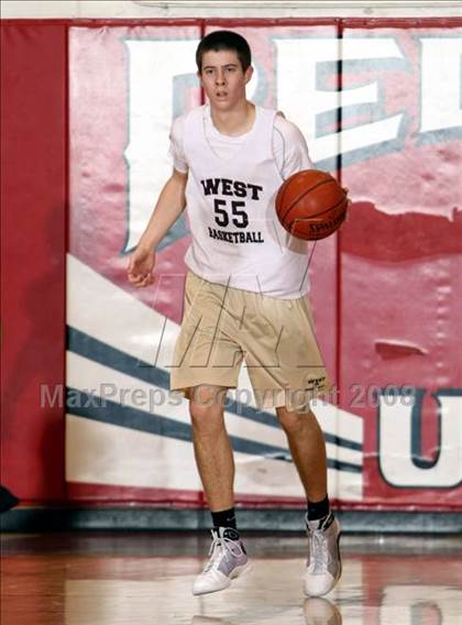 Thumbnail 2 in West Torrance vs. Diamond Ranch (Pacific Shores Tournament) photogallery.