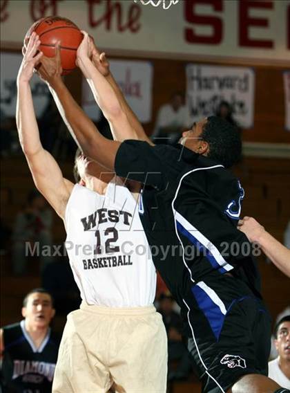 Thumbnail 1 in West Torrance vs. Diamond Ranch (Pacific Shores Tournament) photogallery.
