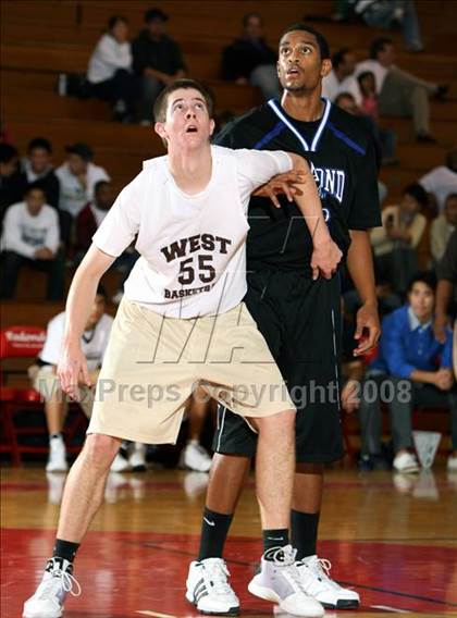 Thumbnail 3 in West Torrance vs. Diamond Ranch (Pacific Shores Tournament) photogallery.