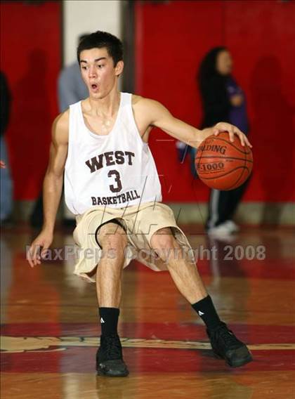 Thumbnail 2 in West Torrance vs. Diamond Ranch (Pacific Shores Tournament) photogallery.
