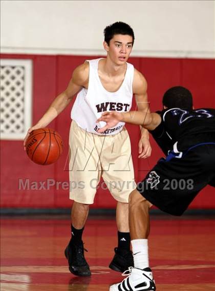 Thumbnail 2 in West Torrance vs. Diamond Ranch (Pacific Shores Tournament) photogallery.