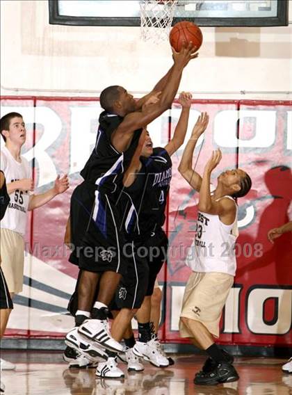 Thumbnail 3 in West Torrance vs. Diamond Ranch (Pacific Shores Tournament) photogallery.