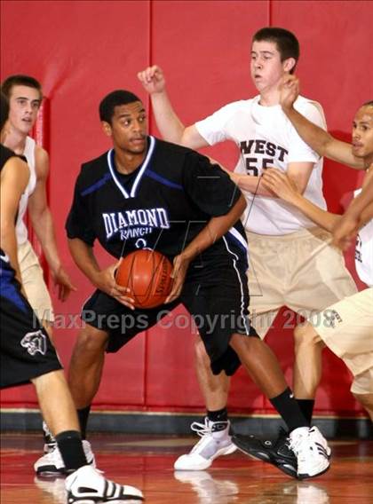 Thumbnail 2 in West Torrance vs. Diamond Ranch (Pacific Shores Tournament) photogallery.