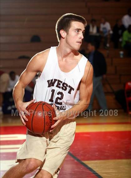 Thumbnail 2 in West Torrance vs. Diamond Ranch (Pacific Shores Tournament) photogallery.