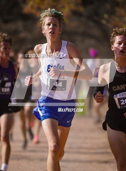 Thumbnail 1 in CHSAA 5A Cross Country Final photogallery.