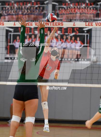 Thumbnail 1 in Incarnate Word @ Lee photogallery.