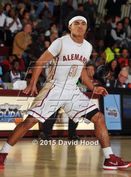 Thumbnail 2 in Jonesboro vs. Alemany (MaxPreps Holiday Classic) photogallery.
