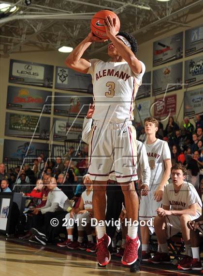Thumbnail 2 in Jonesboro vs. Alemany (MaxPreps Holiday Classic) photogallery.