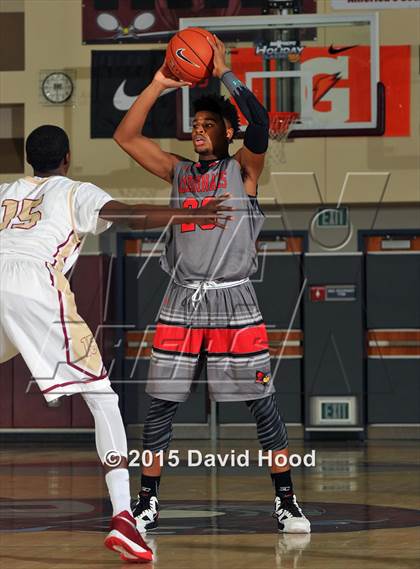 Thumbnail 1 in Jonesboro vs. Alemany (MaxPreps Holiday Classic) photogallery.