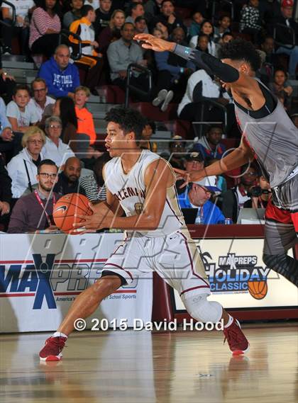 Thumbnail 1 in Jonesboro vs. Alemany (MaxPreps Holiday Classic) photogallery.