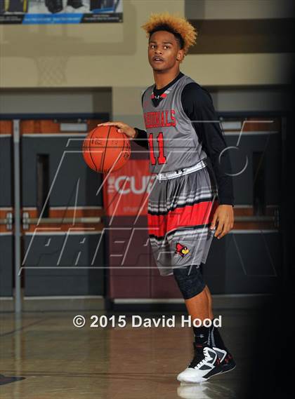 Thumbnail 1 in Jonesboro vs. Alemany (MaxPreps Holiday Classic) photogallery.