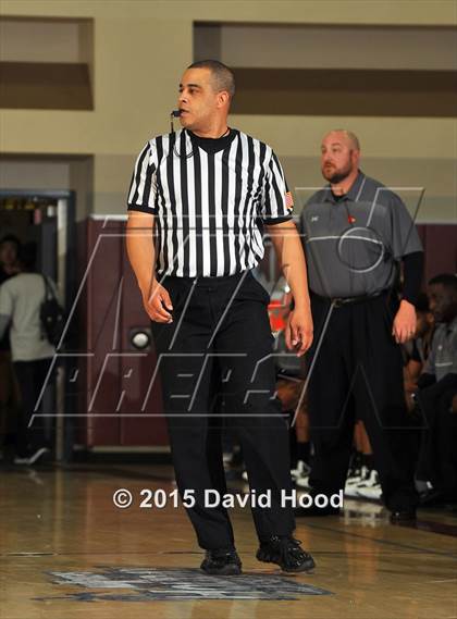 Thumbnail 2 in Jonesboro vs. Alemany (MaxPreps Holiday Classic) photogallery.