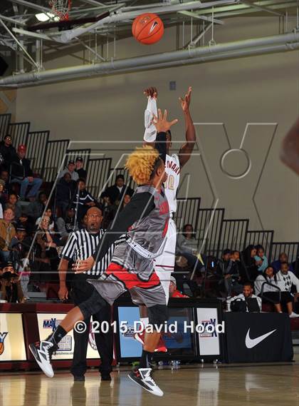 Thumbnail 3 in Jonesboro vs. Alemany (MaxPreps Holiday Classic) photogallery.