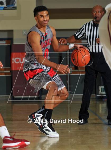 Thumbnail 1 in Jonesboro vs. Alemany (MaxPreps Holiday Classic) photogallery.