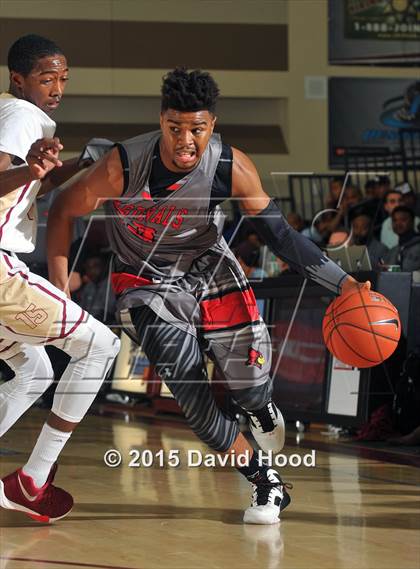 Thumbnail 3 in Jonesboro vs. Alemany (MaxPreps Holiday Classic) photogallery.
