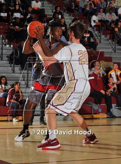 Thumbnail 2 in Jonesboro vs. Alemany (MaxPreps Holiday Classic) photogallery.