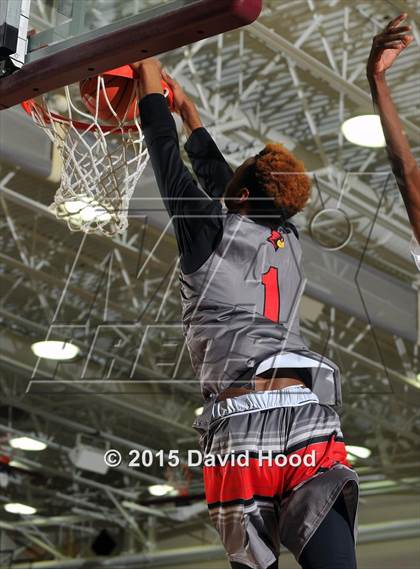 Thumbnail 2 in Jonesboro vs. Alemany (MaxPreps Holiday Classic) photogallery.