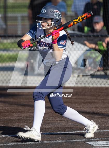 Thumbnail 2 in Basehor-Linwood @ St. James Academy photogallery.
