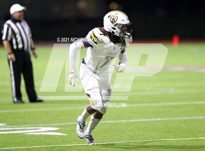 Thumbnail 2 in Crespi vs. Loyola photogallery.