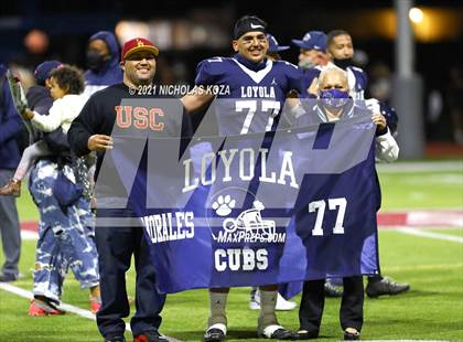 Thumbnail 2 in Crespi vs. Loyola photogallery.