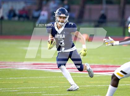 Thumbnail 1 in Crespi vs. Loyola photogallery.