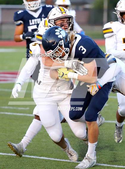 Thumbnail 3 in Crespi vs. Loyola photogallery.