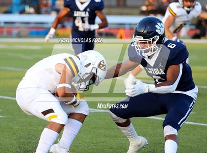 Thumbnail 3 in Crespi vs. Loyola photogallery.