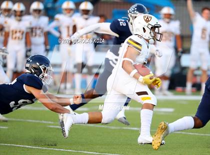 Thumbnail 3 in Crespi vs. Loyola photogallery.