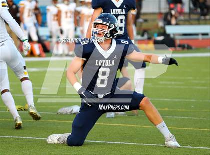 Thumbnail 3 in Crespi vs. Loyola photogallery.
