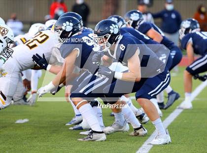 Thumbnail 1 in Crespi vs. Loyola photogallery.