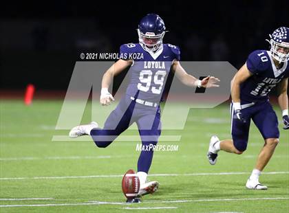 Thumbnail 3 in Crespi vs. Loyola photogallery.