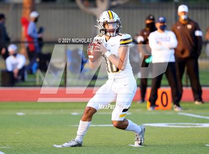 Thumbnail 3 in Crespi vs. Loyola photogallery.