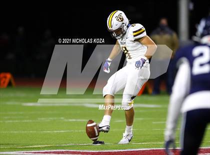 Thumbnail 1 in Crespi vs. Loyola photogallery.