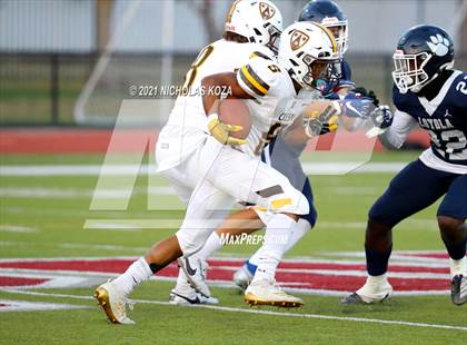 Thumbnail 1 in Crespi vs. Loyola photogallery.